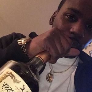 Meet your Posher, Fred